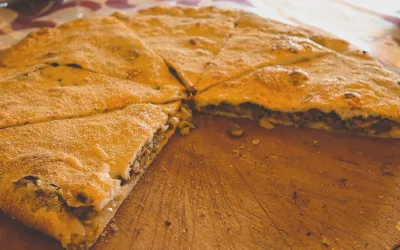 Moroccan Medffouna: The Berber Pizza
